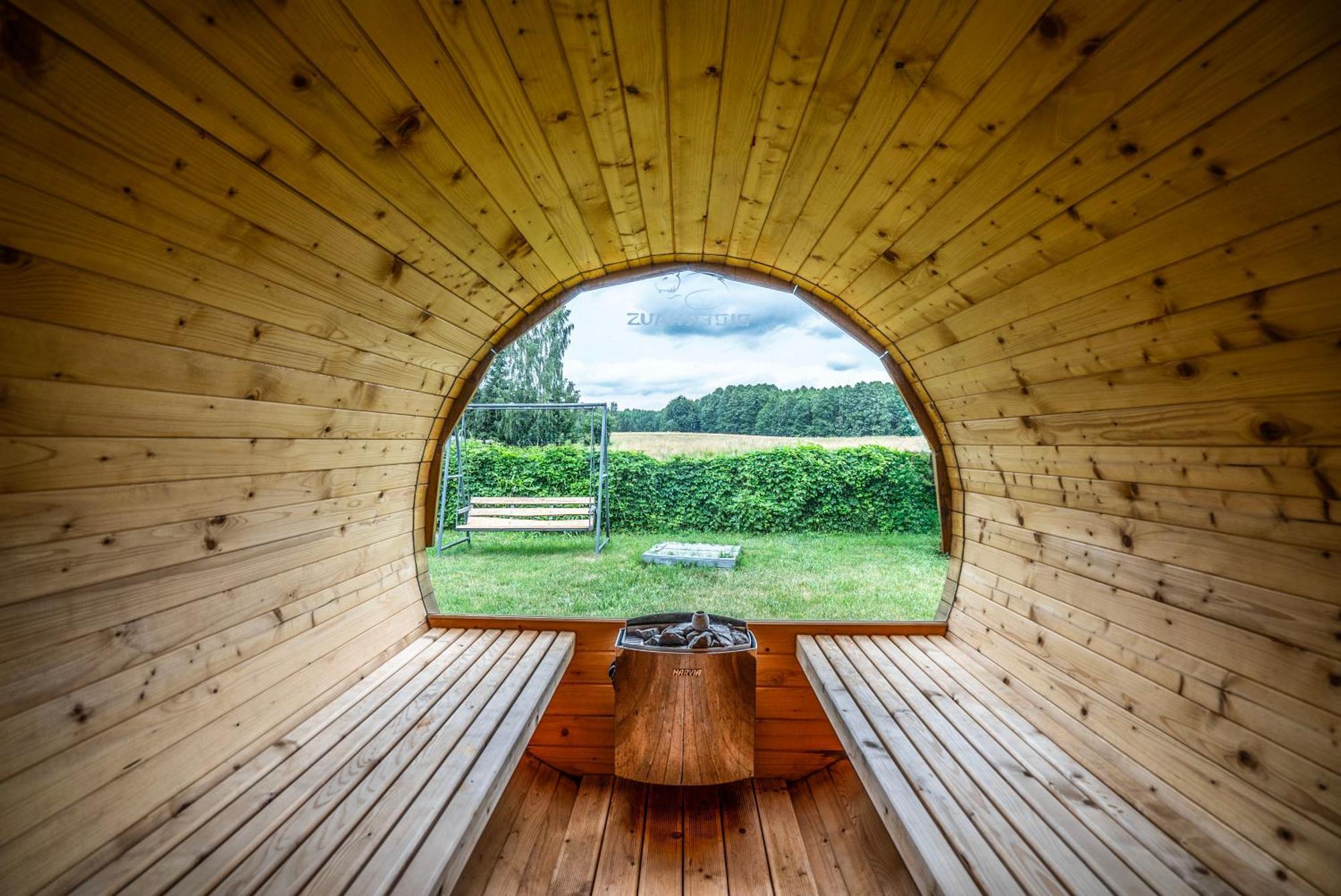 Cinema House Mazury Villa รึน ภายนอก รูปภาพ